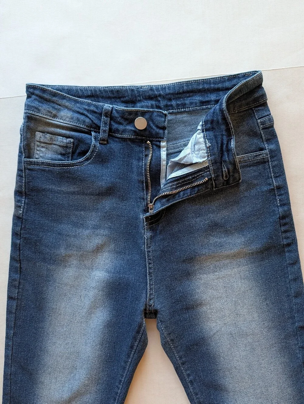 Y2K High Waisted Embroidered Wing Pocket Pedal Pushers Jorts SMALL Blue